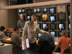 Sarah Shahi lesbian, kissing  in The L Word 19