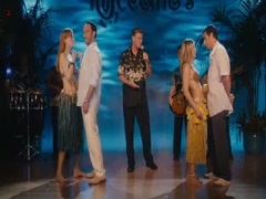 Jennifer Aniston and Nicole Kidman in Just Go with It 13