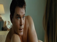 Alice Eve in Crossing Over (2009) 5