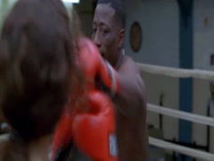 Jennifer Lopez Hot , Interracial in Money Train (1995) 6