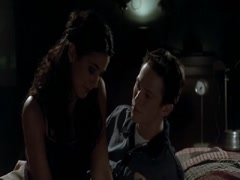 Emmanuelle Chriqui in 100 Girls 14