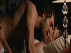 Louise Bourgoin in Happy Event 9