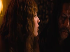 Jessica Alba wet, hot scene in Machete 12