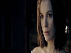 Kate Beckinsale in Underworld Evolution 11