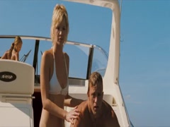 Jessica Alba bikini, hot scene in Into The Blue 14