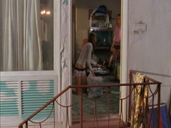 Olivia Wilde hot scene in The O.C 11