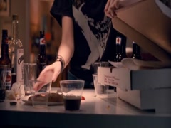 Kristen Stewart in Adventureland 7