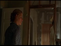Elisabeth Shue in The Trigger Effect 8