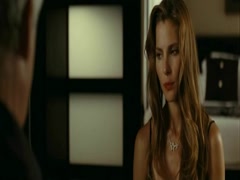 Elsa Pataky in Di Di Hollywood 12