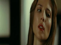 Elsa Pataky in Di Di Hollywood 15