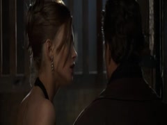 Natasha Henstridge in Maximun Risk 5