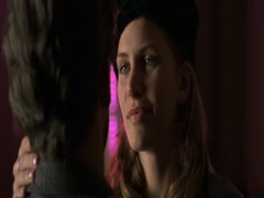 Natasha Henstridge in Maximun Risk