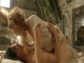 Claire Danes nude , boobs scene in Stage Beauty (2004) 5