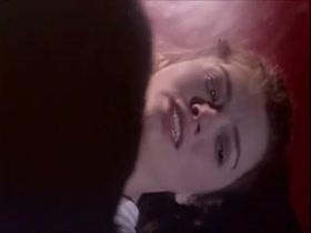 Glory Annen laying , hot scene in Felicity 9
