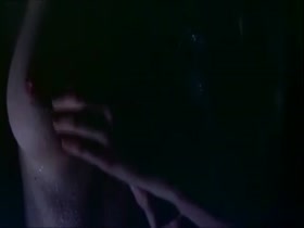 Glory Annen nude, boobs scene in Felicity  9