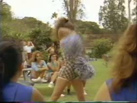 Jennifer Love Hewitt sexy scene 8