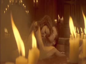 Jennifer Jason Leigh Bathtub , wet scene in Flesh+Blood (1985) 20