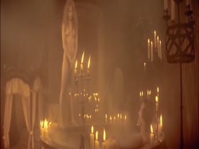 Jennifer Jason Leigh Bathtub , wet scene in Flesh+Blood (1985) 3