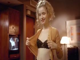 Julie Delpy in Killing Zoe (1993) 2