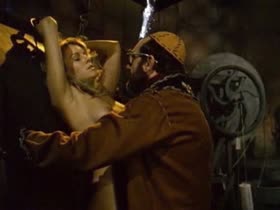 Lana Clarkson boobs , Explicit in Barbarian Queen (1985) 15