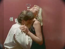 Lana Clarkson hot sex in elevator 5