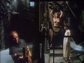 Lana Clarkson boobs , Fetish in Barbarian Queen II: The Empress Strikes Back (1989) 13