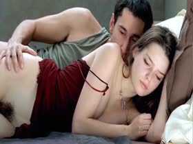 Roxane Mesquida in Sex Is Comedy (2002) 1