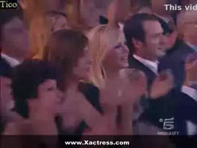 Aida Yespica striptease in tv show 19