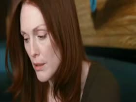 Julianne Moore & Amanda Seyfried 5