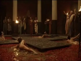 Lucy Lawless Costume , nude scene in Spartacus 18