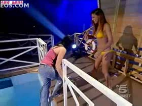 Belen Rodriguez bikini scene in The Beat 17
