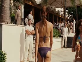Gal Gadot hot body almost naked 13
