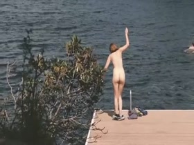 Elizabeth Olsen in Martha Marcy May Marlene (2011) 10