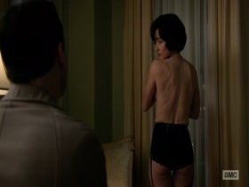 Linda Cardellini underware , hot scene in Mad Men (2007) 20