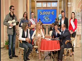 Adriana Volpe High Heels , Cleavage In fatti vostri 21-01-13 1