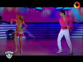 Floppy Tesouro TV Dance Nip Slip 15