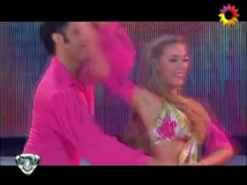 Floppy Tesouro TV Dance Nip Slip 3