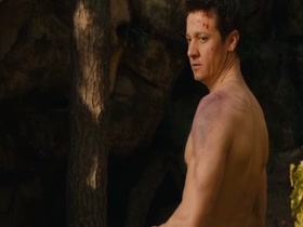 Pihla Viitala in Hansel and Gretel: Witch Hunters (2013) 8