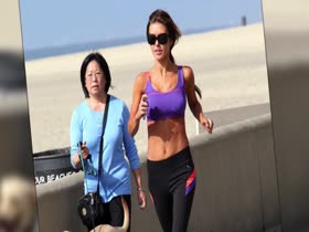Audrina Patridge's Hot Jogging Body 11