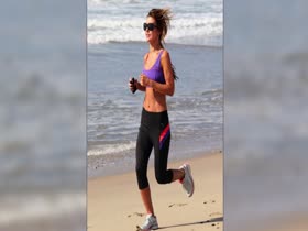 Audrina Patridge's Hot Jogging Body 19
