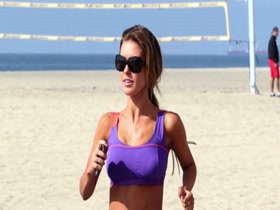 Audrina Patridge's Hot Jogging Body 3