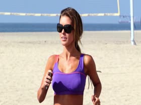 Audrina Patridge's Hot Jogging Body 4