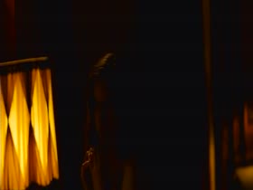 Amy Adams Nude Topless in American Hustle 1