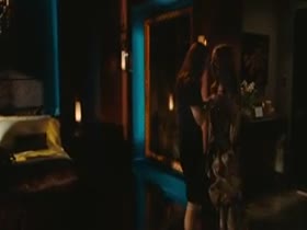 Amanda Seyfried Lesbian Scene in Chloe 2