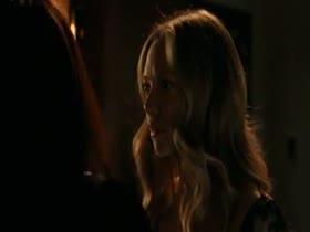 Amanda Seyfried Lesbian Scene in Chloe 5
