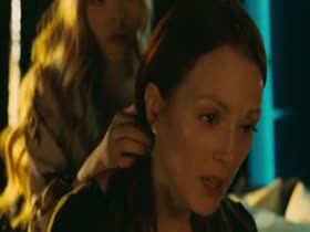 Amanda Seyfried Lesbian Scene in Chloe 9