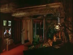 Elizabeth Berkley Brunette , Hot in Any Given Sunday (1999) 4