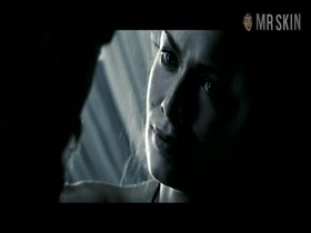 Lena Headey Nude in 300 (2006) 7