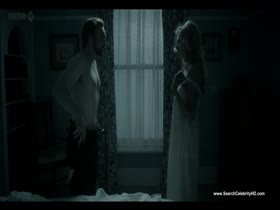 Rosamund Pike in Women in Love 5