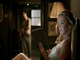 Raison topless miranda Miranda Raison